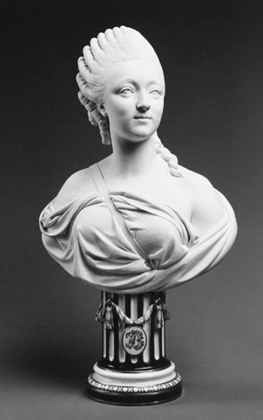 デュ・バリー夫人胸像（ Madame du Barry (1746–1793) ）　1772年　高さ 38.1cm　セーヴル磁器　オーギュスタン・パジュー　メトロポリタン美術館蔵