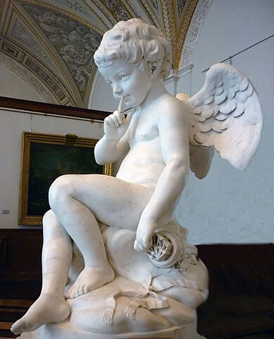 『クピド』（ Cupid ）　1750年代　エティエンヌ＝モーリス・ファルコネ　エルミタージュ美術館蔵