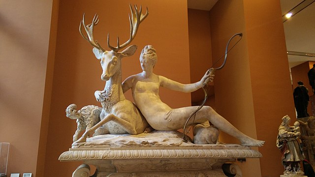 『ディアナの噴水』　16世紀　ルーヴル美術館蔵