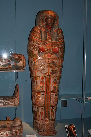 デニトエニアメンの棺　第3中間期　第21王朝　紀元前1000年頃　大英博物館蔵