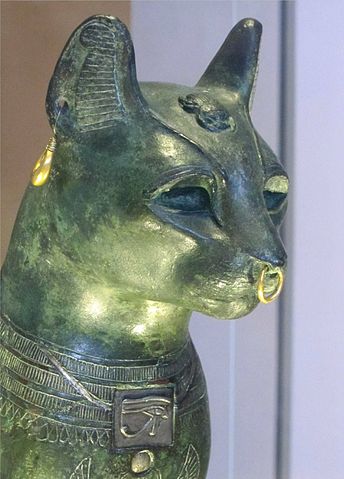 『ゲイヤー－アンダーソンの猫』　大英博物館蔵