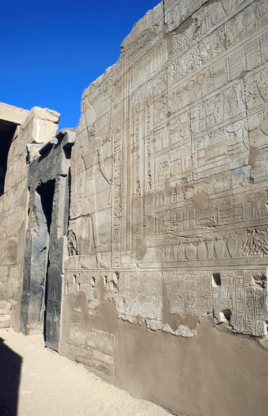 トトメス3世の遠征の記録（トトメス3世年代記）　アメン神殿、カルナック